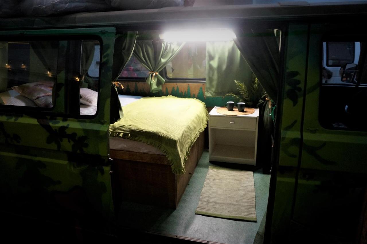 Urban Van Glamping Riga Eksteriør billede