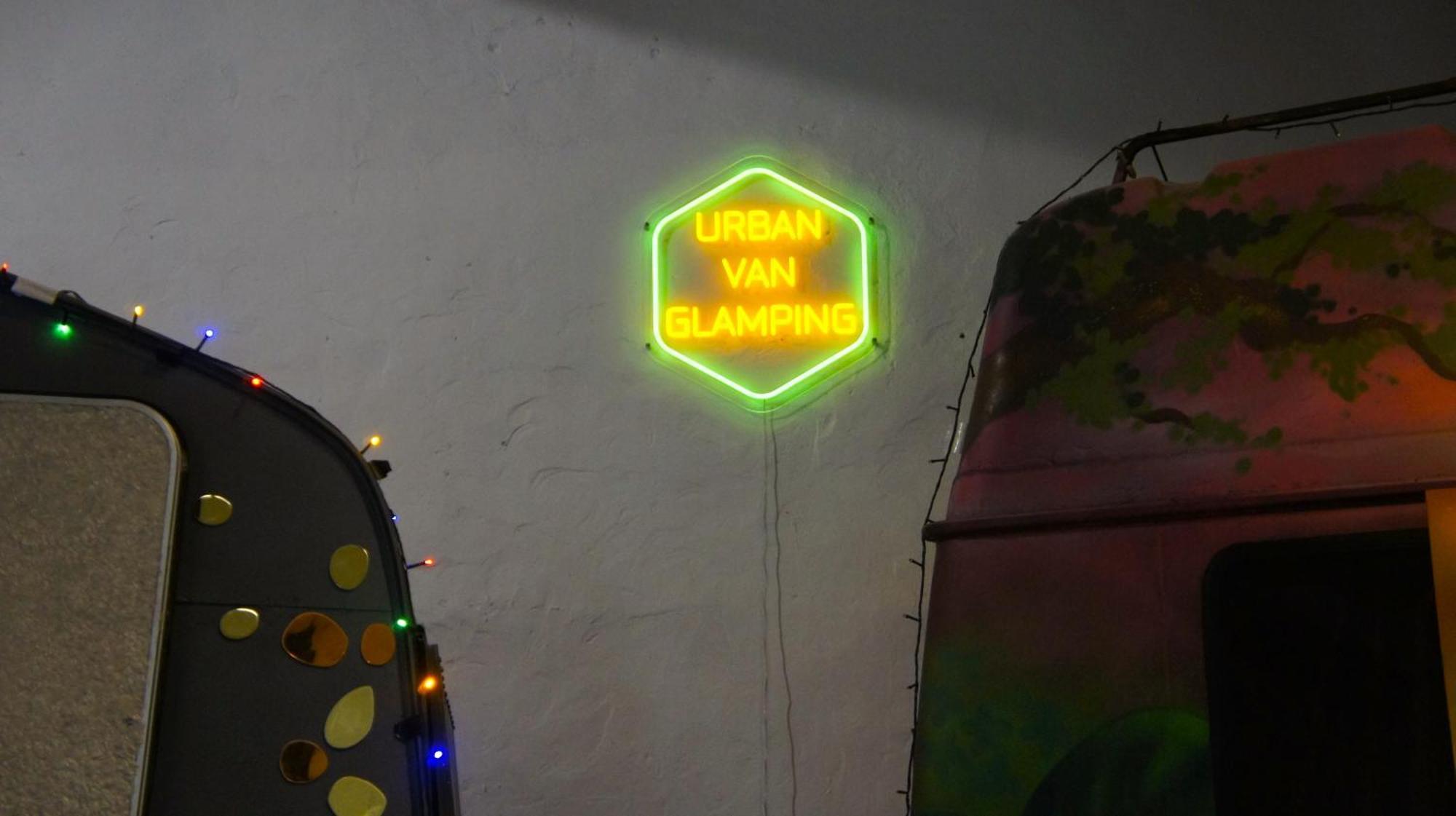 Urban Van Glamping Riga Eksteriør billede