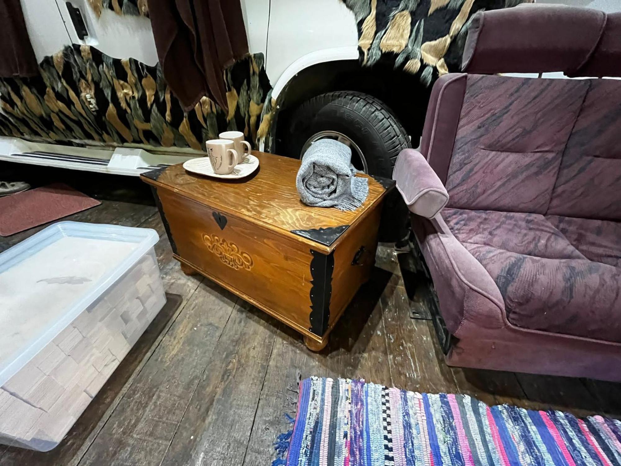 Urban Van Glamping Riga Eksteriør billede