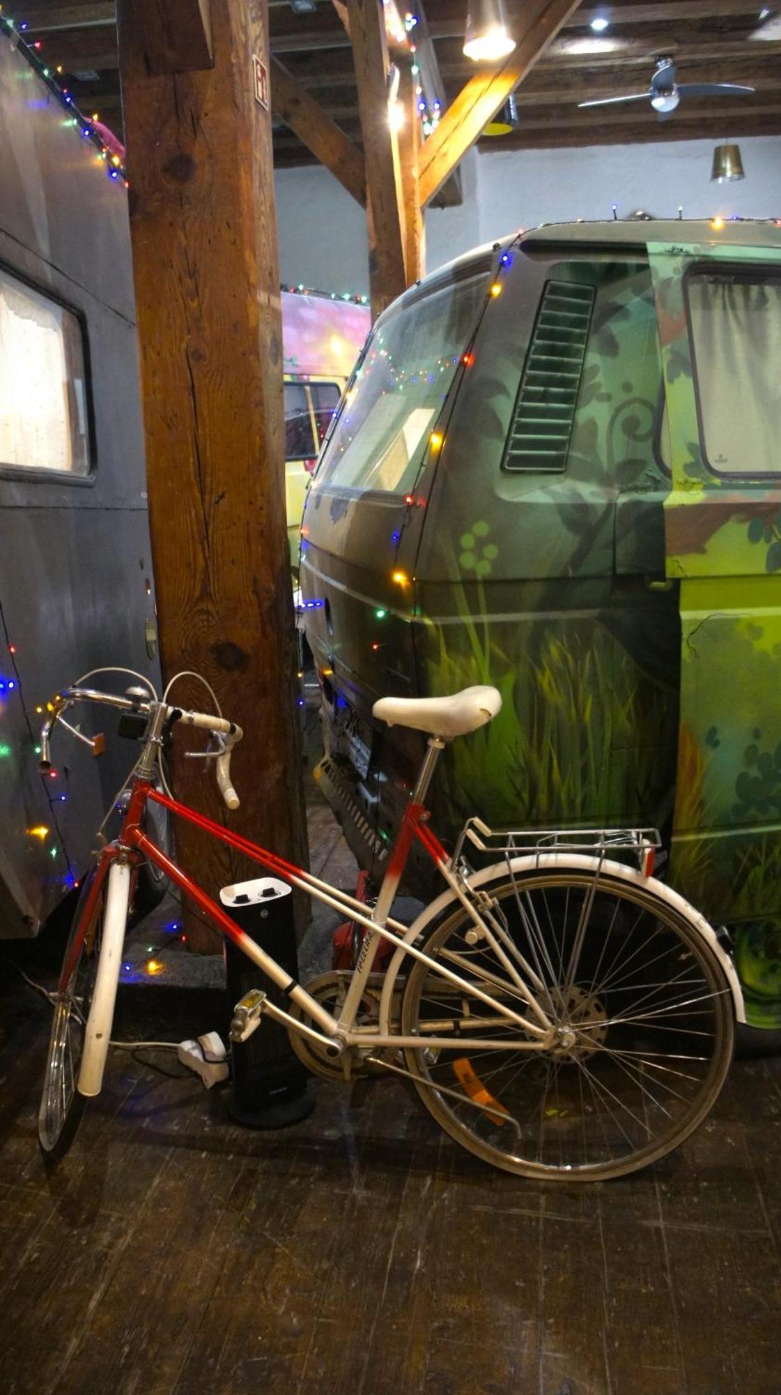 Urban Van Glamping Riga Eksteriør billede