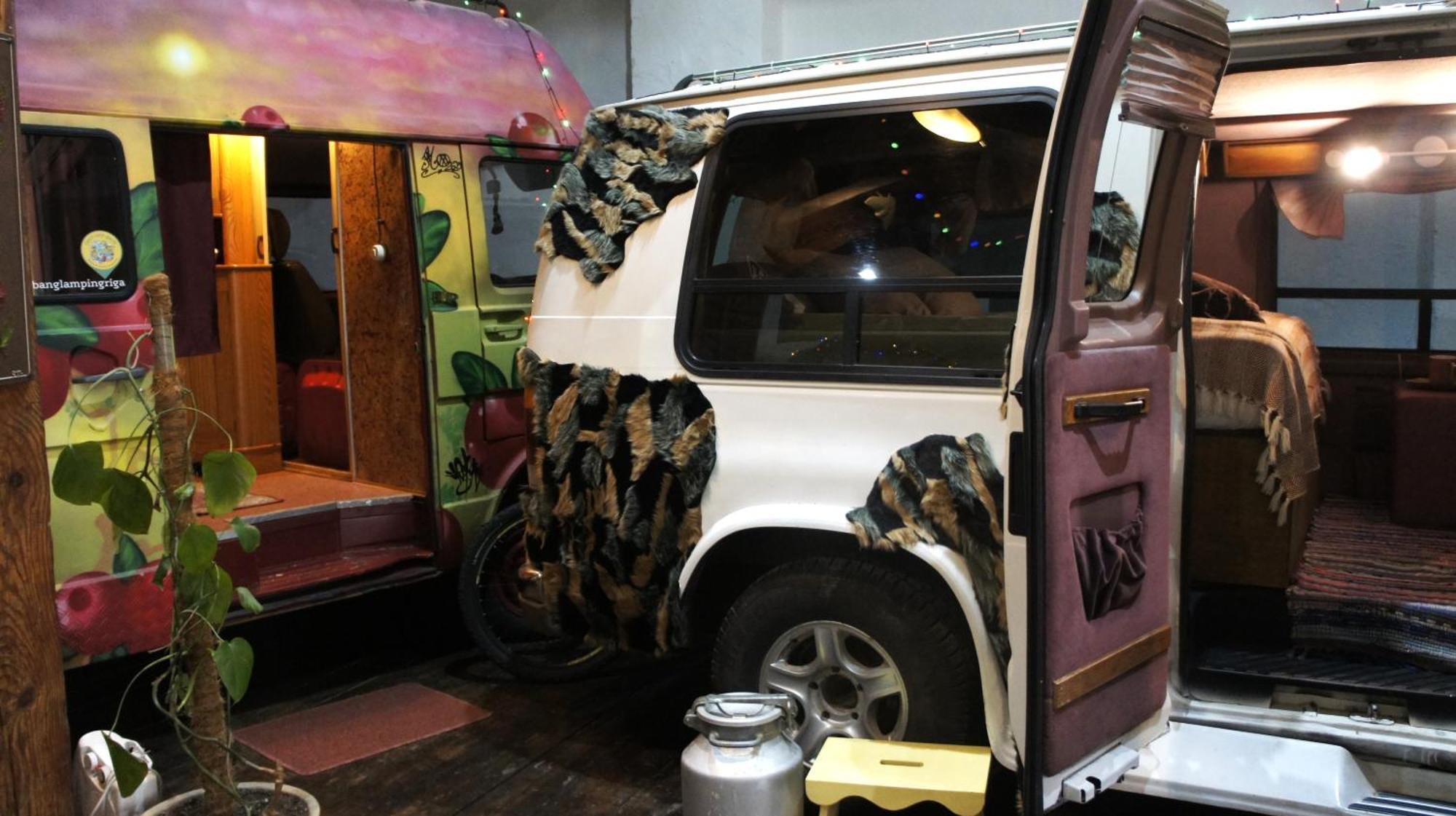 Urban Van Glamping Riga Eksteriør billede